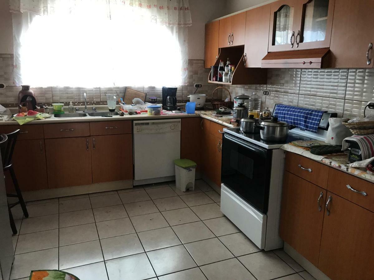 Bed and Breakfast Casa Del Suizo Desamparados  Екстер'єр фото